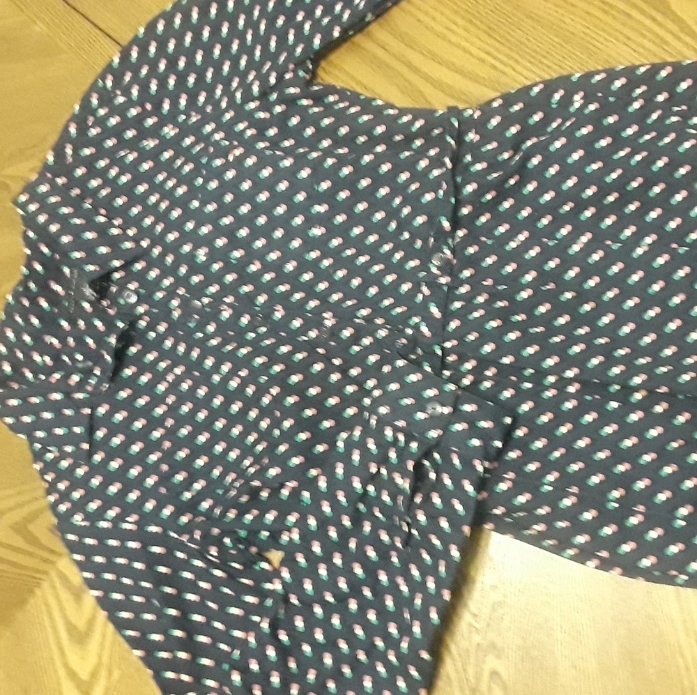 Kids Size Large (12-14) Tommy Hilfinger Top